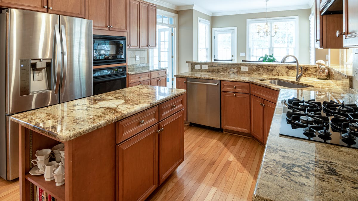 Quartz vs. Granite in 2026: Which Lasts Longer, Costs Less, and Looks Better?